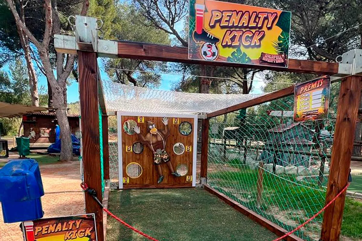 Penalty kick